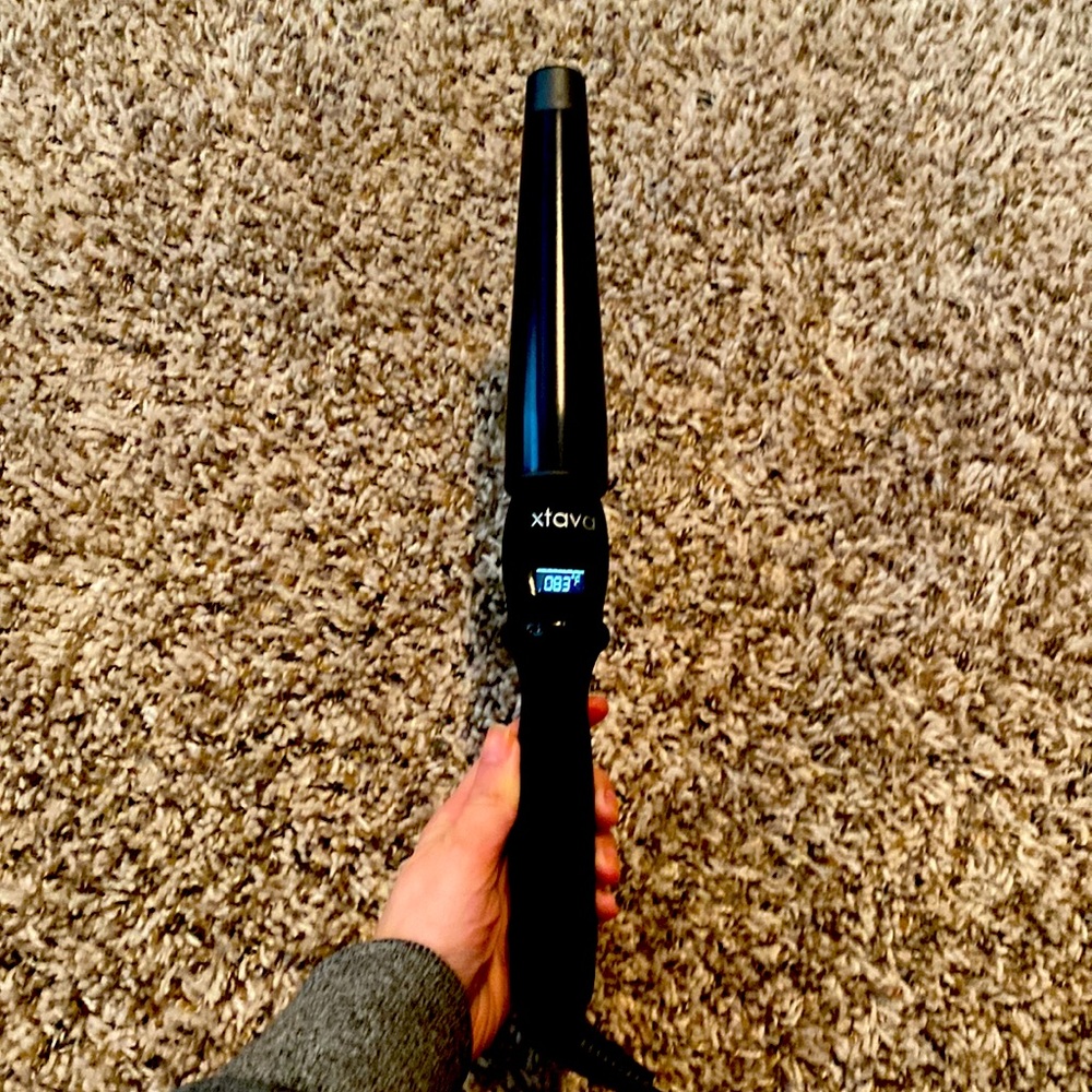Xtava 1-1.5 professional curling iron